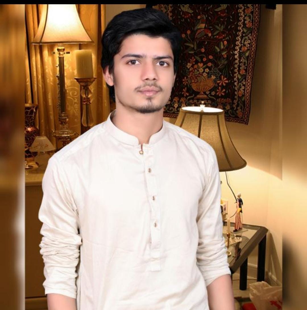 Moazzam Amanat